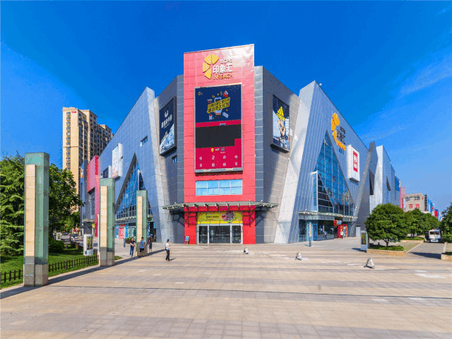 正式进入从没得选到挑花眼"南京北大门"已化身"桥北新街口"弘阳广场