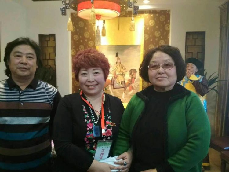 留念爱新觉罗恒钇与爱新觉罗焘平合影留念爱新觉罗金平与爱新觉罗恒钇