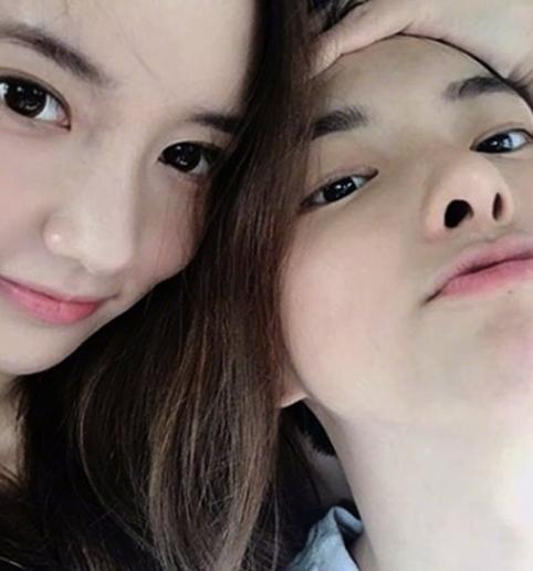 金韩彬事件后消停一段时间她又出来作妖了这一次公开女友