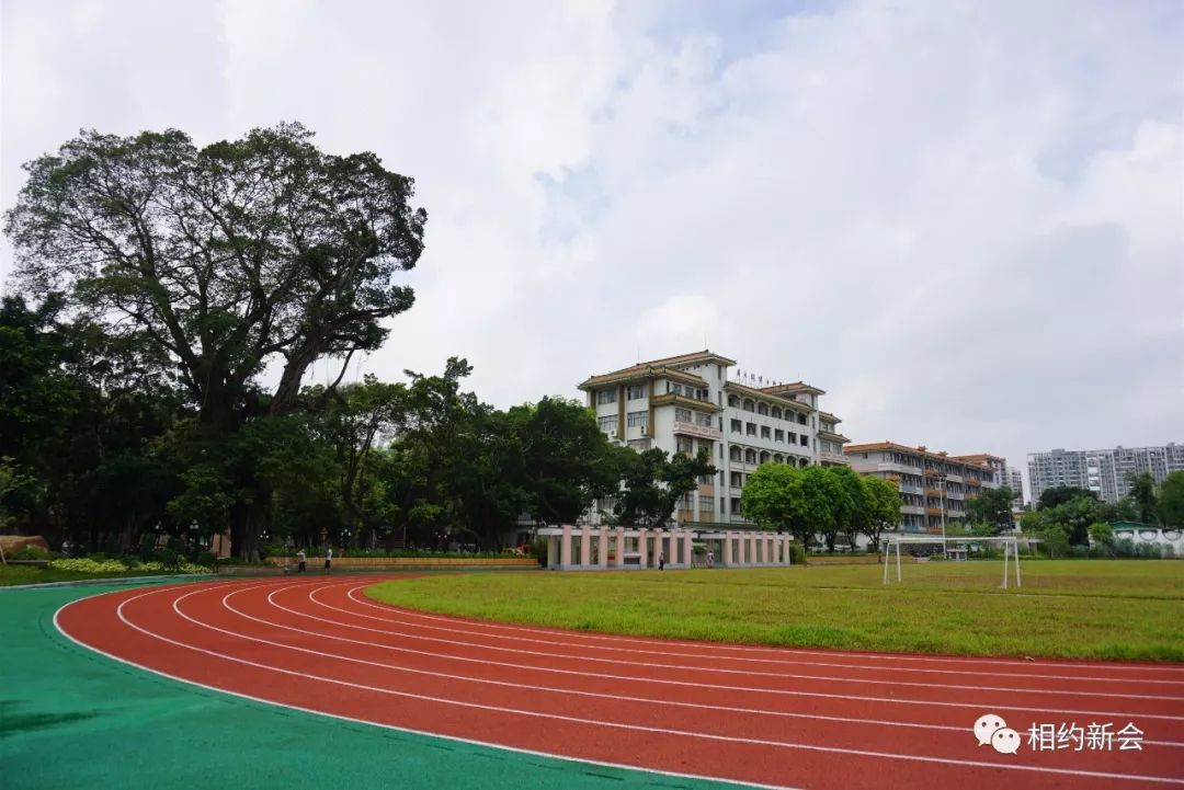 随着经济社会的不断发展,新会体育设施日益完善,新会体育馆,北门体育