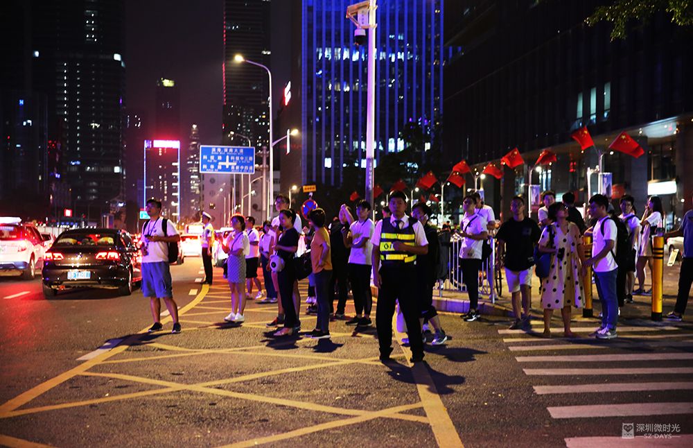 深圳的欲望,都藏在科兴科学园的夜里
