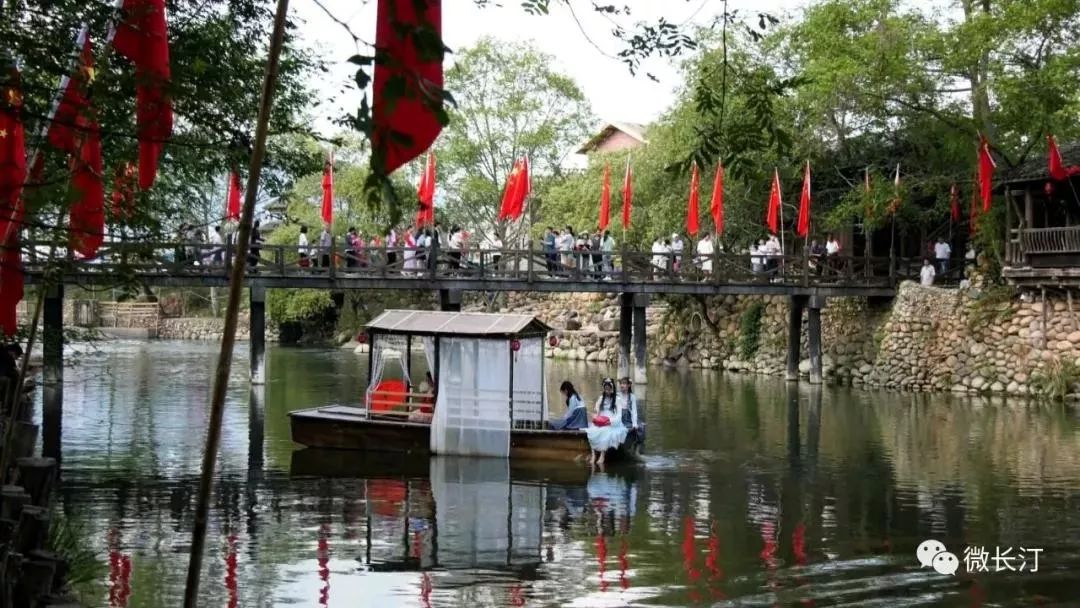 乡村旅倍受青睐武平县以五朵金花中的云礤村,尧禄村,东岗村,农旅小镇