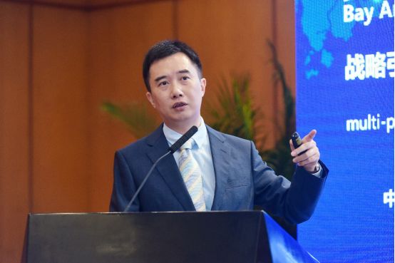 马小亮教授分享了车路协同在瑞典的研发进展情况.