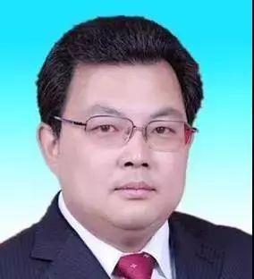 部门包联责任人代表区财政局党委书记,局长 邱宏发挥职能部门优势助推