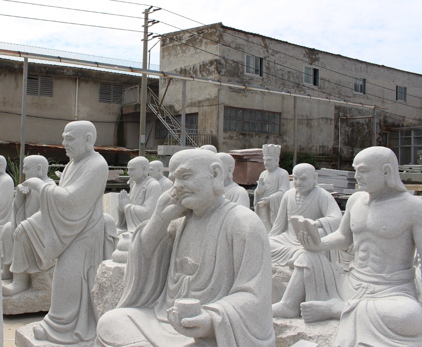 关于石雕罗汉像,有十六罗汉像,十八罗汉雕像以及五百罗汉像,那么他们
