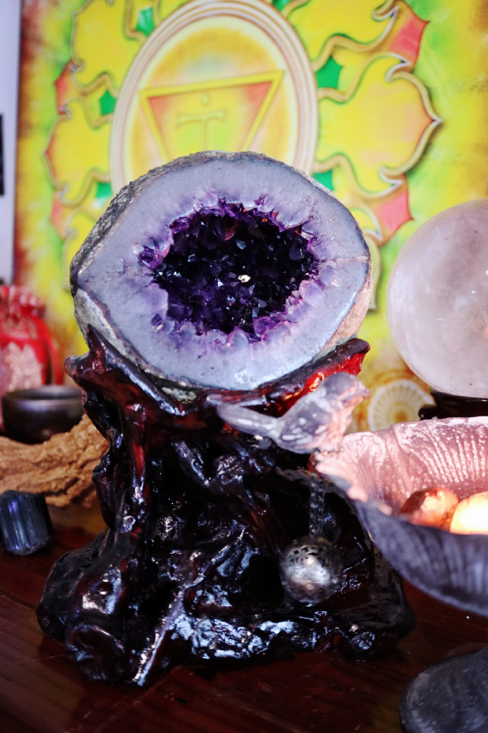 紫晶洞如何摆放紫晶洞如何辨别真假紫晶洞价格