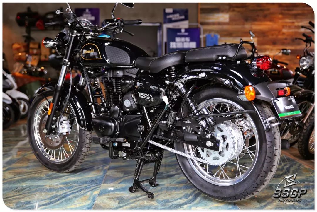 匠心独运欧陆绅士风复古大咖贝纳利imperiale帝国400四色多角度鉴赏