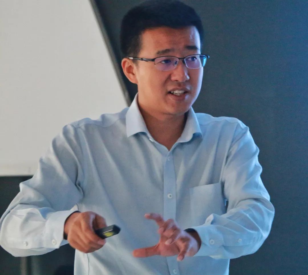 难忘的一次法律专题讲座2小时20个故事太