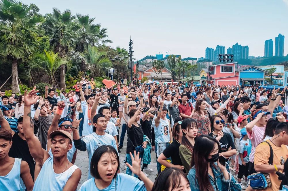 人气爆棚 | 华侨城西部集团景区国庆假期接待游客218万人次!