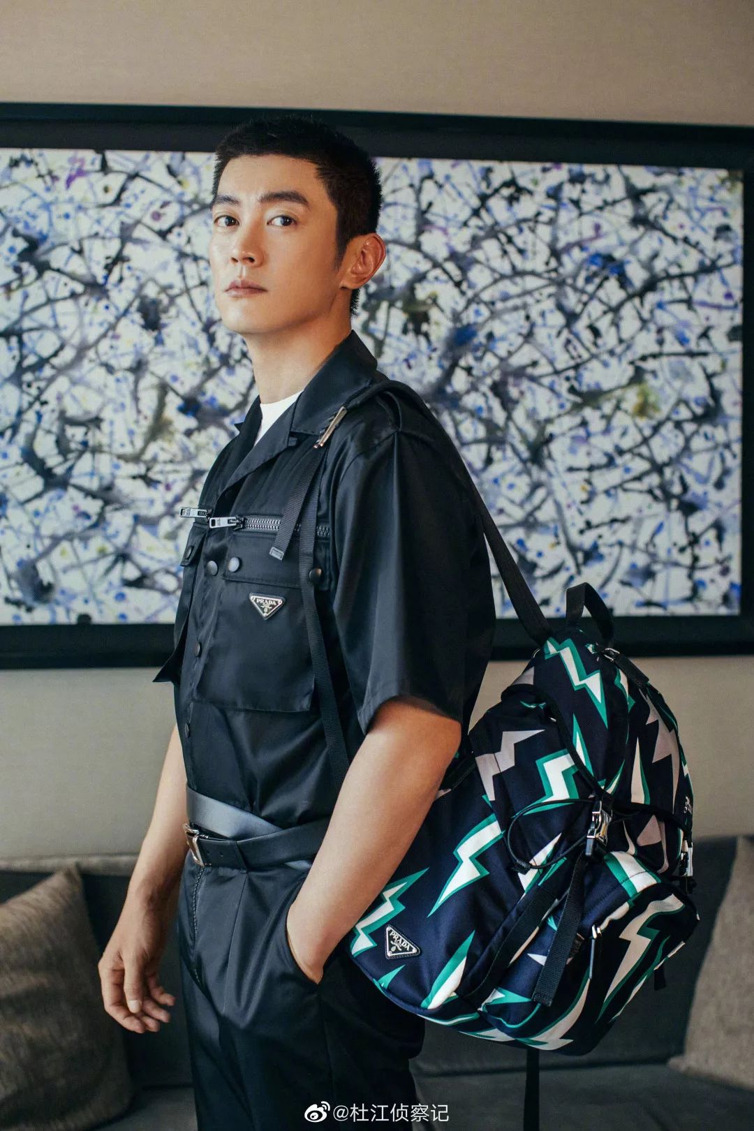 同时在电影中有精彩表现的杜江的寸头造型也十分耐打!