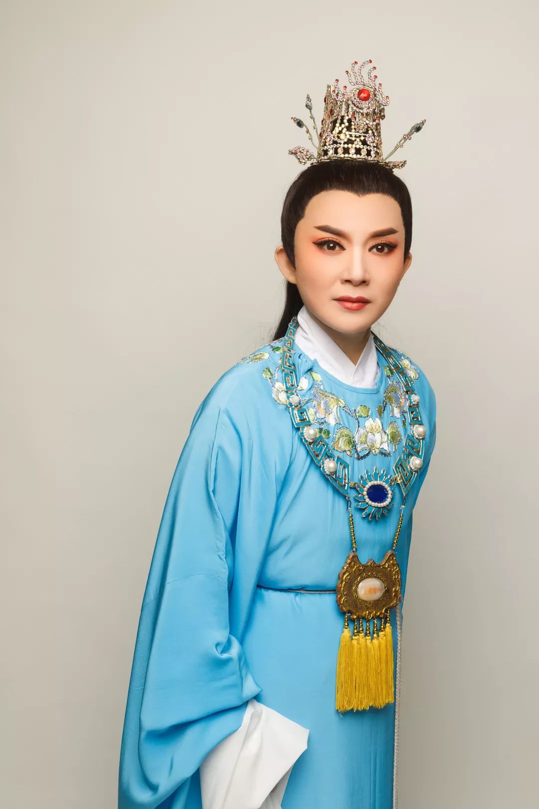 12)推出芳华越剧院国家一级演员陈丽宇《怎一个情字了得·新时代语境