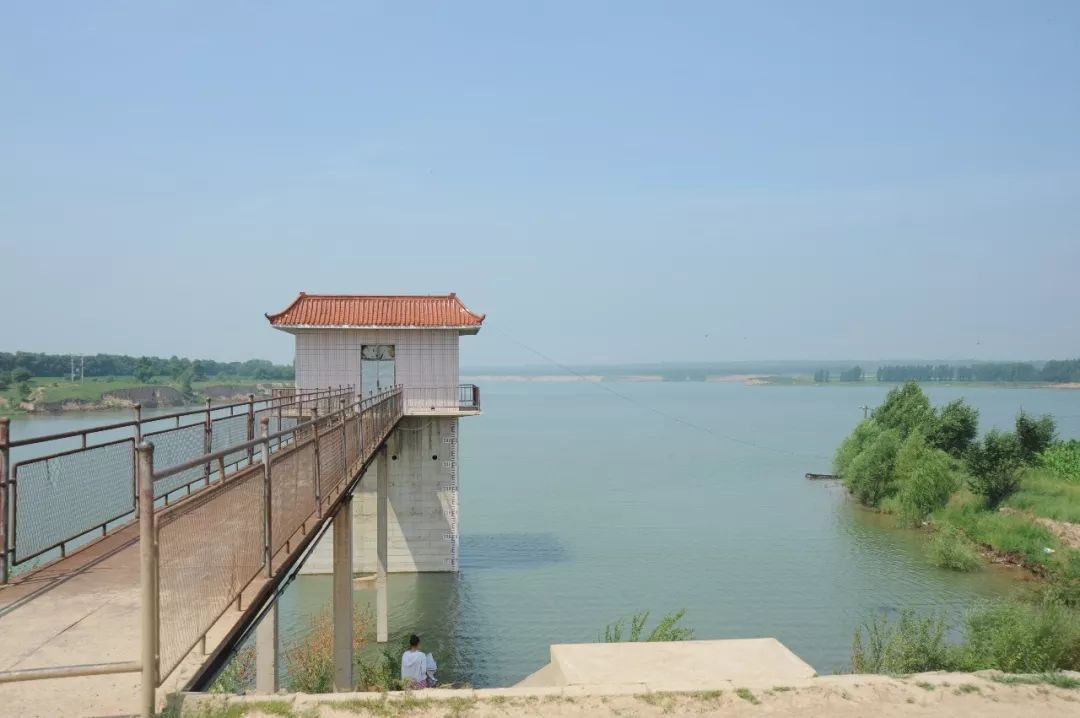 五星水库,位于库伦旗库伦镇东南7公里,库-彰公路穿境而过.