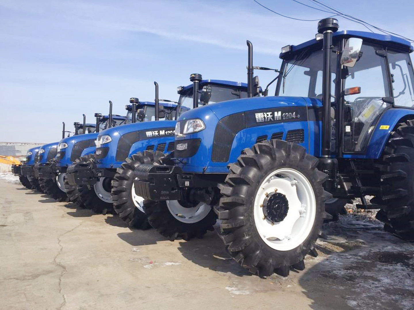 如何选购二手拖拉机?还是有点复杂的,农机手一般这样选