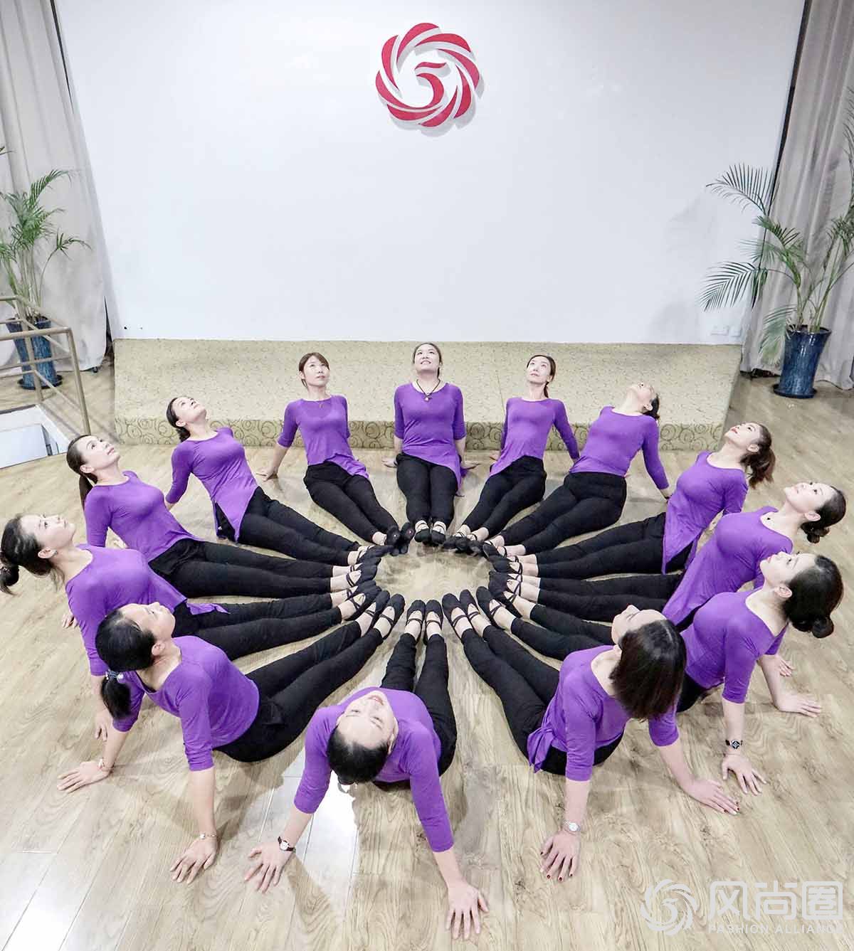 北京形体礼仪培训师资班11月8日开班