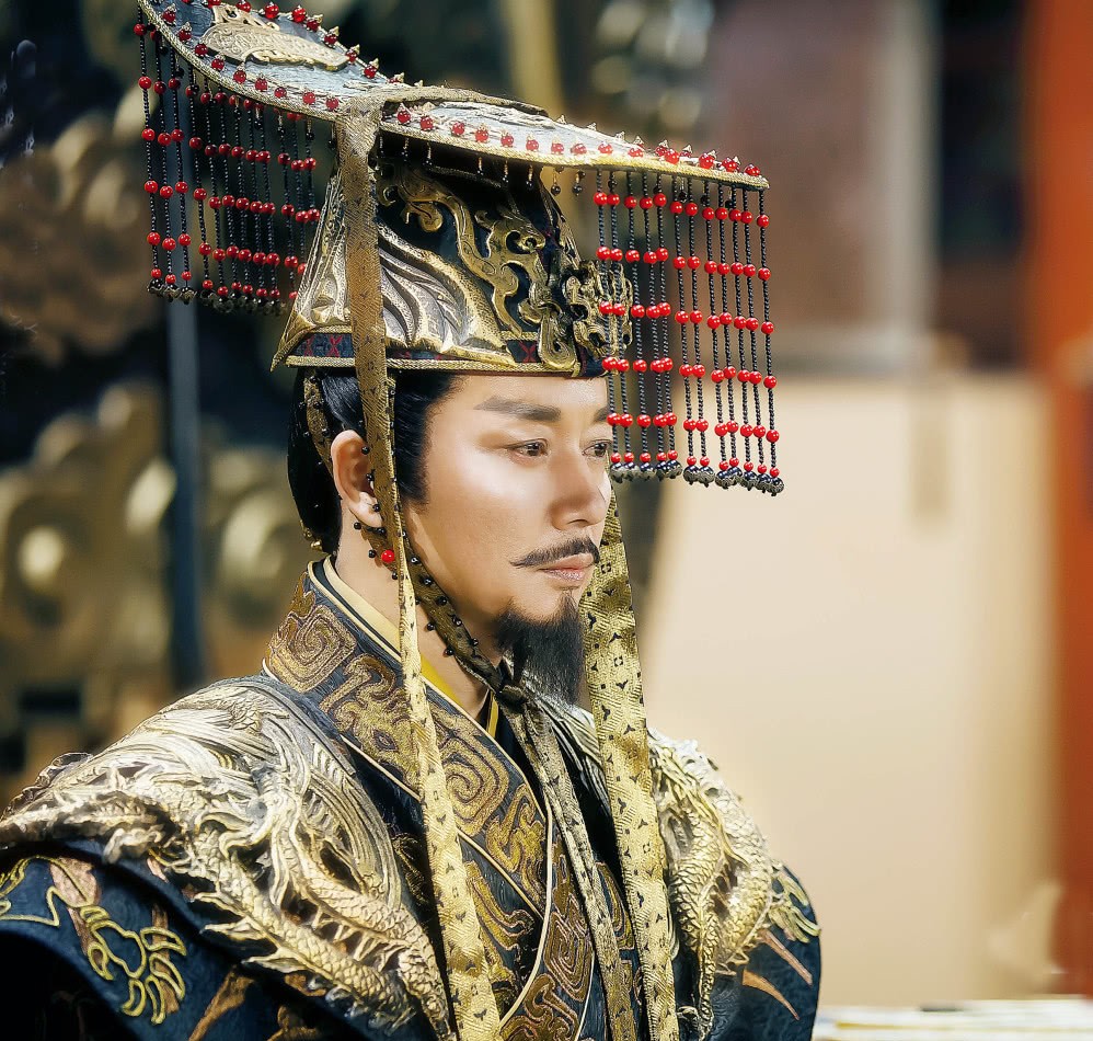 原创李现剑王朝大帝之姿上线市井少年逆袭李一桐小龙女视角