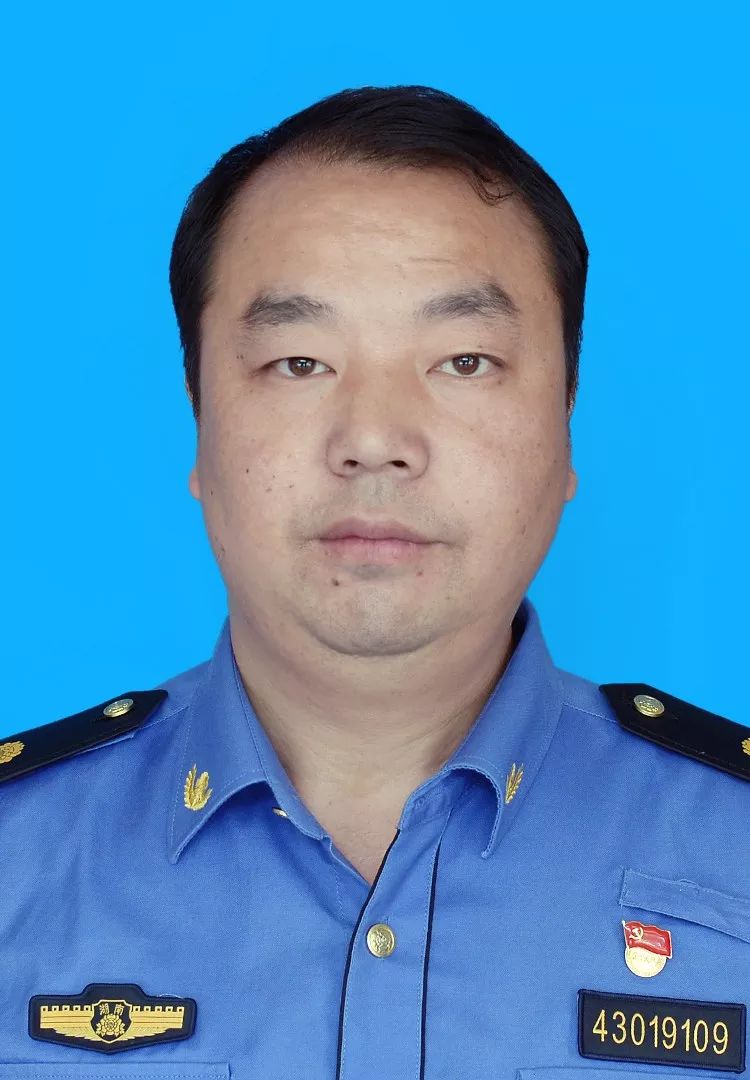 讲城管故事做最美城管百舸千帆竞风流