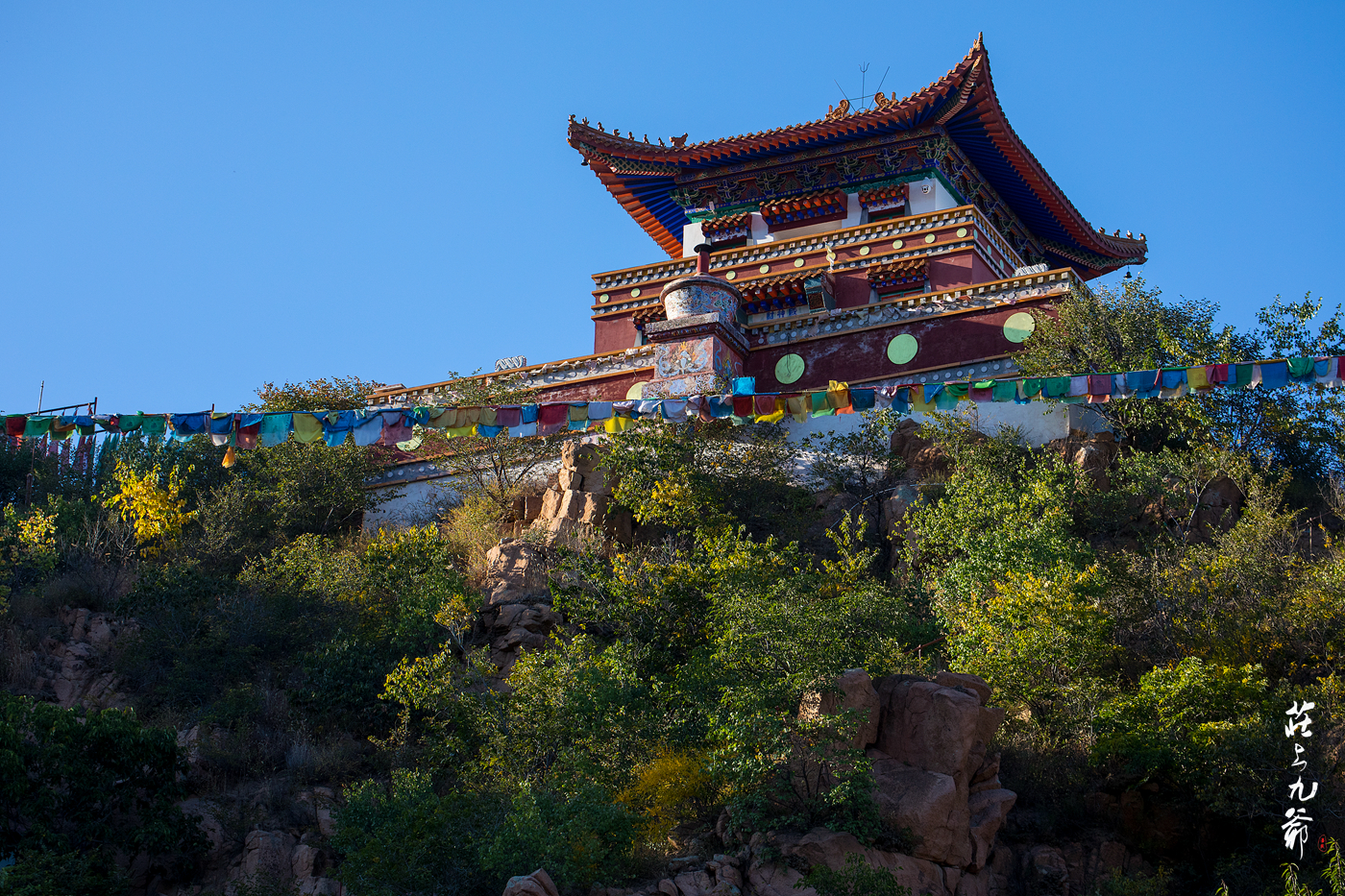 深山藏古寺古庙图片