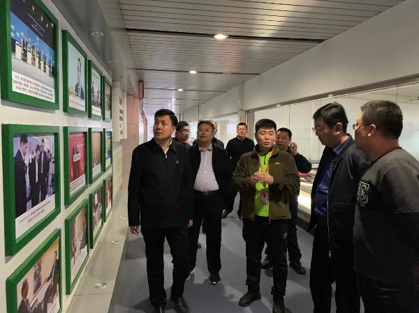 建华区委书记郭玉航结合不忘初心牢记使命主题教育深入基层进行调研