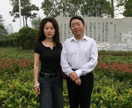 《西游记》最贵女演员,导演租飞机请她,今与大16岁丈夫低调恩爱_马兰