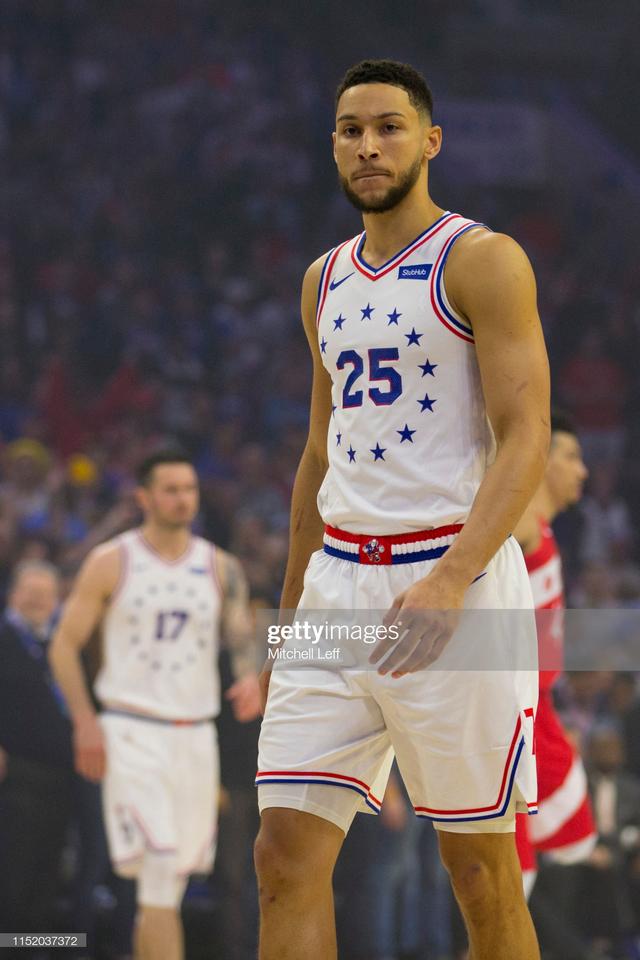 伯克3投2中,恩尼斯5投1中,matisse thybulle4投2中,marial shayok投 