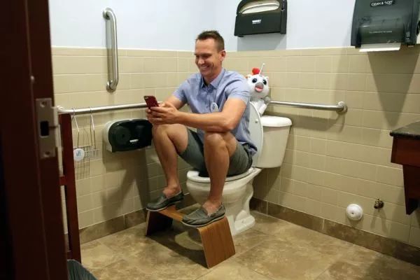 蹲坑是王道中国人蹲厕灵感跑到国外竟成了上亿生意