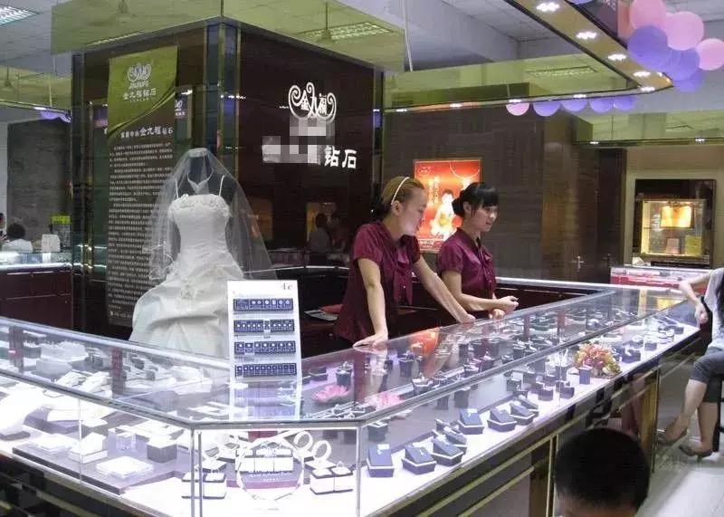 央視打假珠寶奸商！這3大騙局4種小伎倆坑人無數……