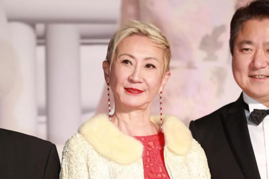 说老了之后要是这种发型,但看来看去,除了很多瘦高条的人(比如施南生)