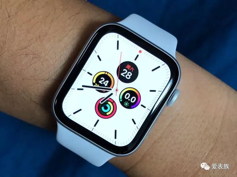 点亮屏幕苹果手表第五代