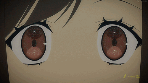 生于新世界210年12月10日,日本-神栖66町,父母都在镇上担任要职:父亲