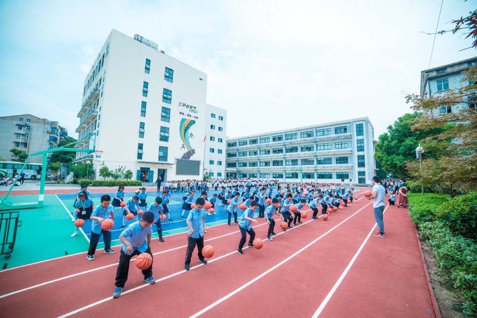 原创云时代,常州清潭小学如何让体育锻炼智能化?