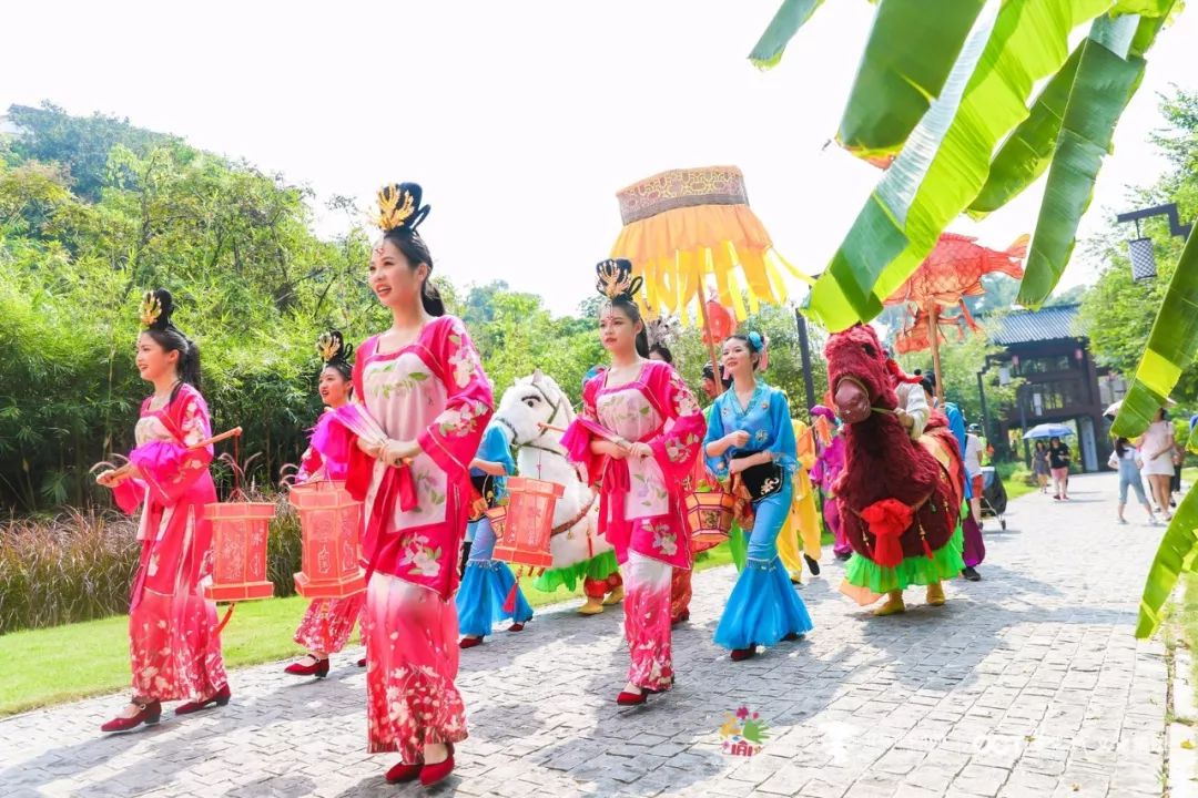 国庆龙川马灯舞亮相深圳演绎精彩