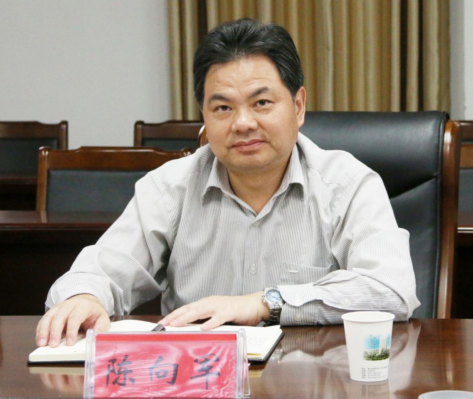 省社会保险局局长一行来我校调研_王金林