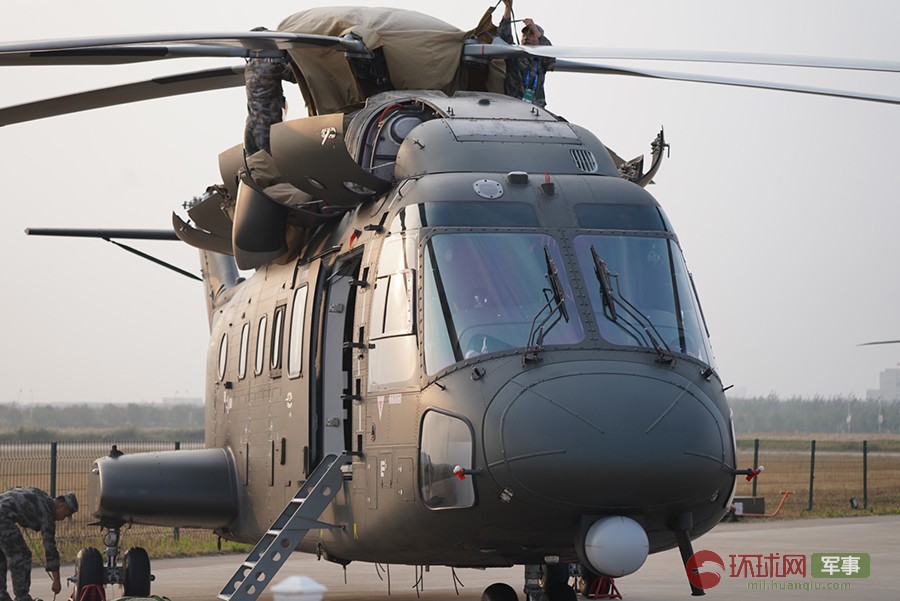 我国自研首款大型高原运输直升机亮相直博会