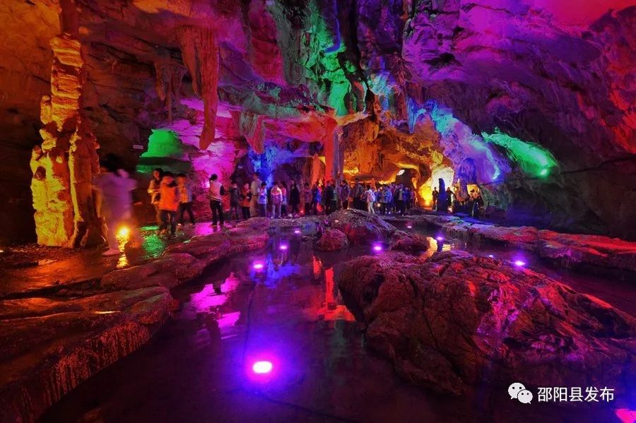 火了!邵阳县这个景区国庆接待游客约12万人