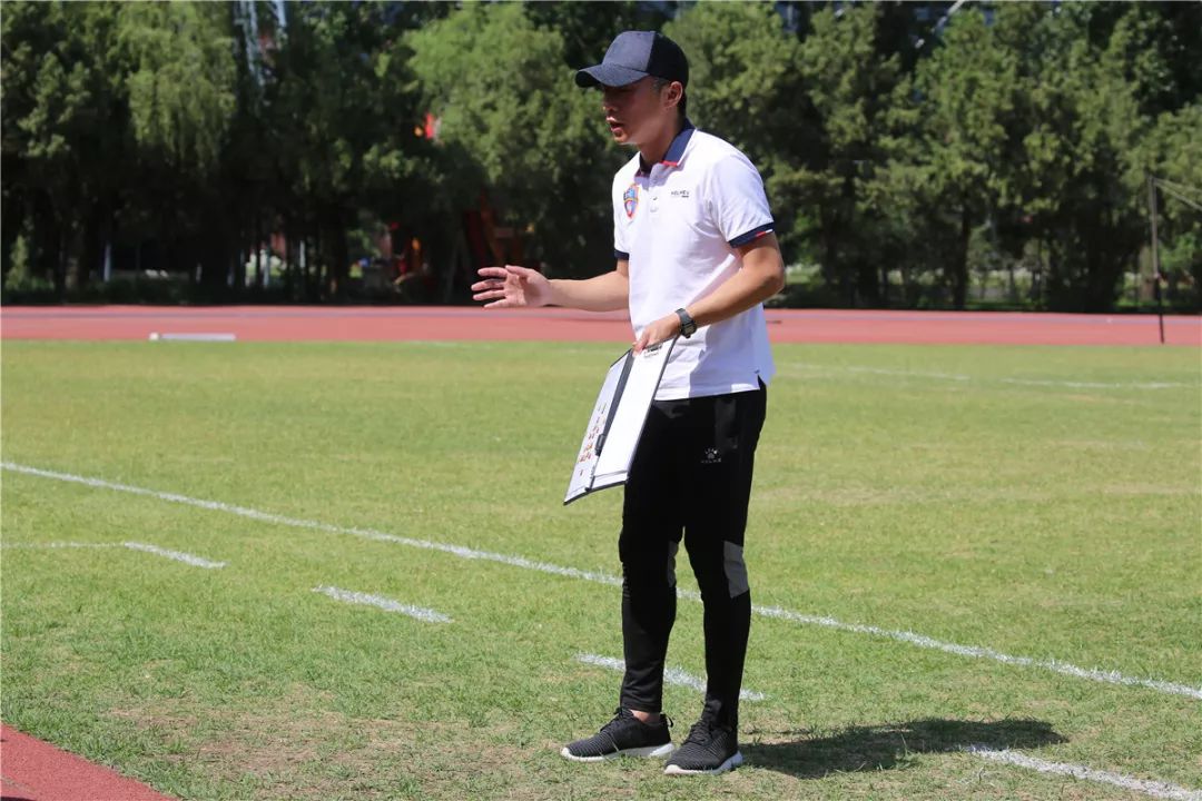 对话北体大立足当下志在未来u19主教练李尧专访