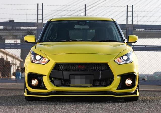 首台2020款铃木雨燕亮相配全新12t动力零百加速比飞度还凌厉