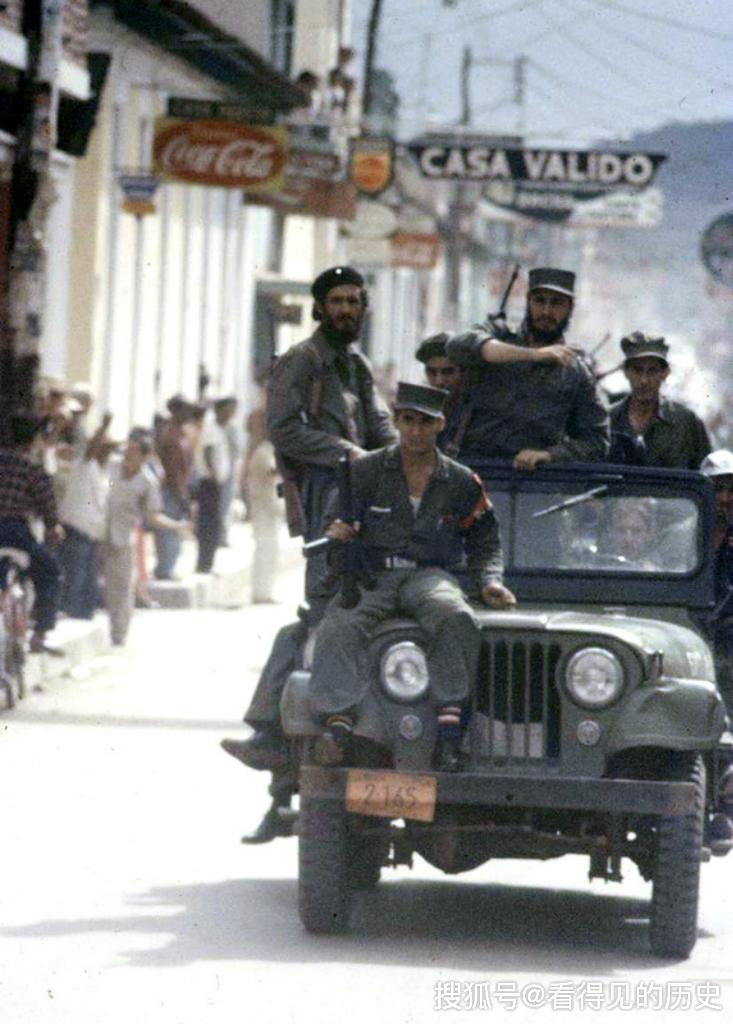 1959古巴革命 卡斯特罗就这样杀进了哈瓦那  真的好拽