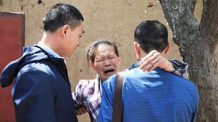 最终,共有9位寻亲孩子成功认亲,是宝贝回家举办八届寻亲大会以来,认亲