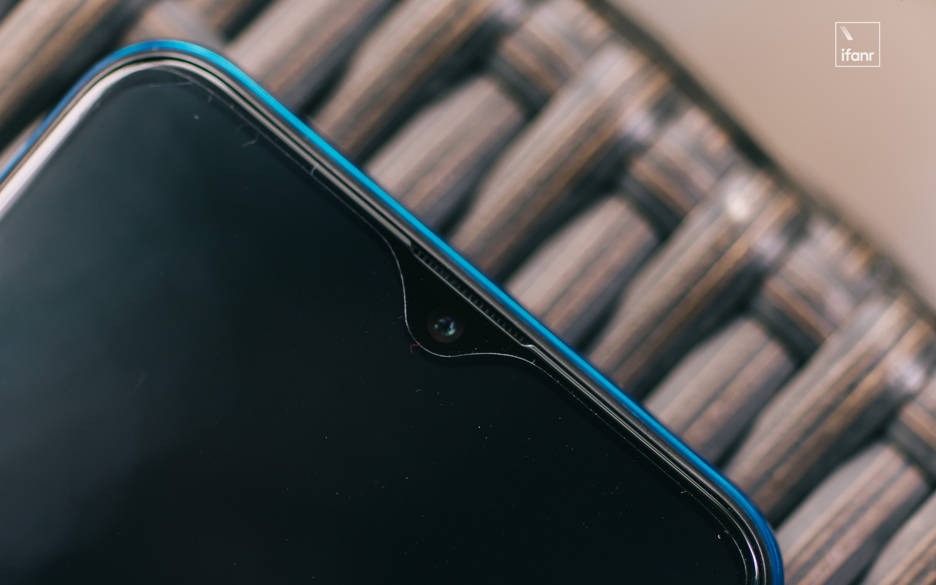 oppok5图赏搭载6400万后置四摄和30w闪充的入门新机