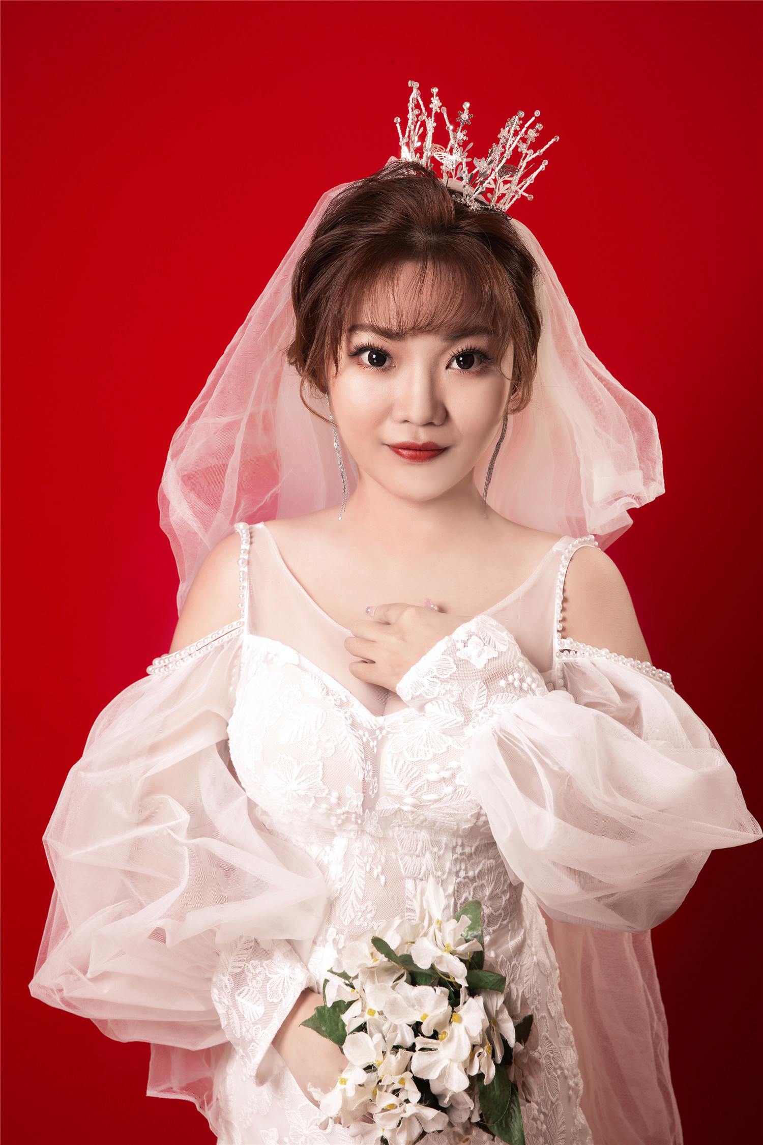 纯色婚纱照简单却深情湛江婚纱摄影