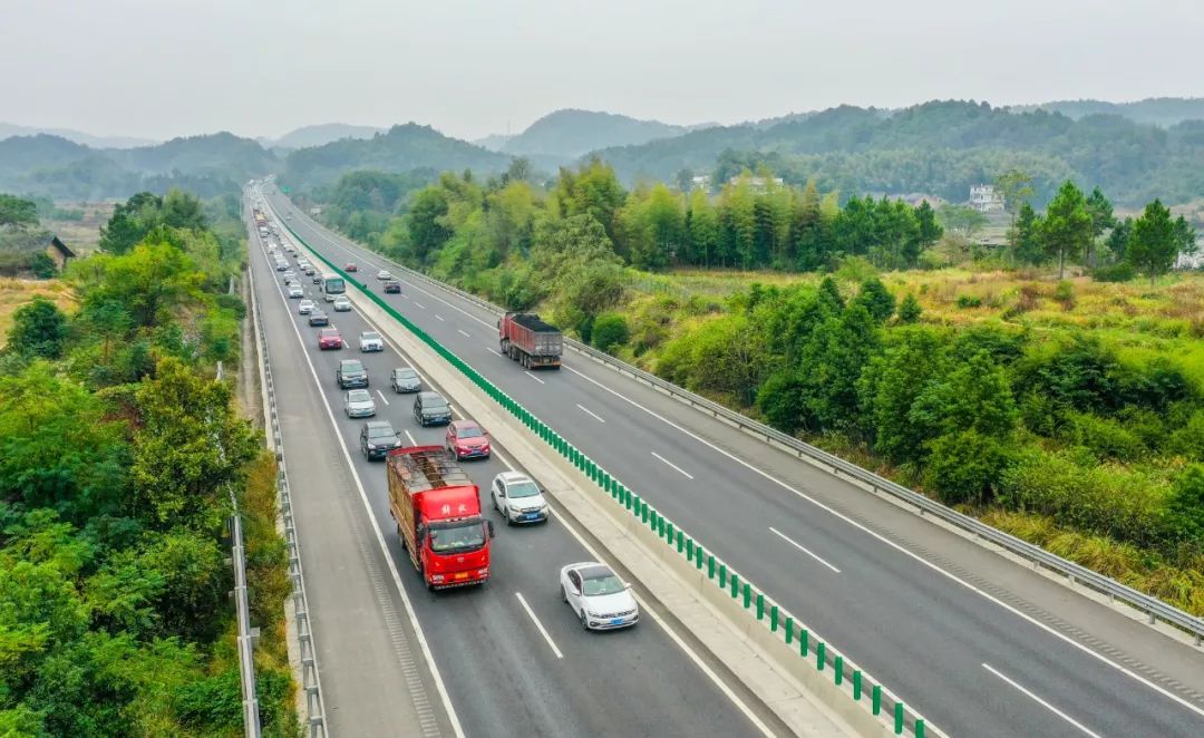 沪昆高速公路图片