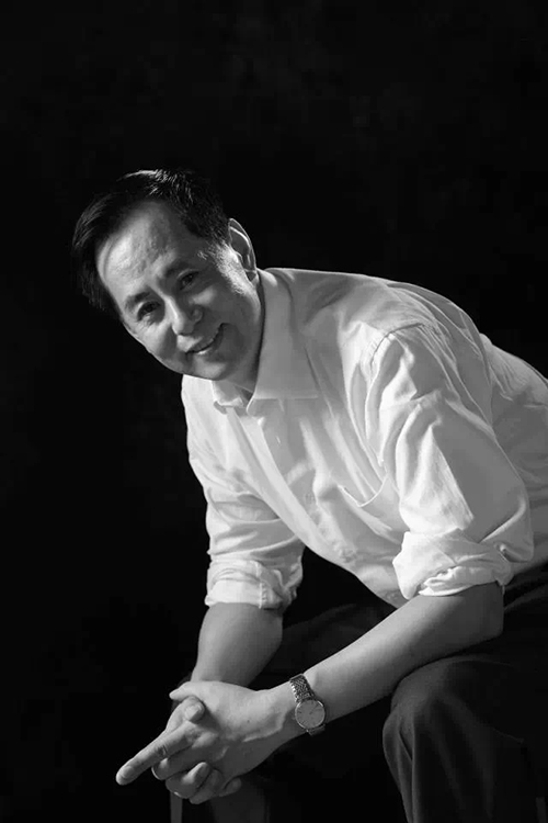 导师简介:西安美院设计艺术学院130500设计学(视觉传达设计)苏克教授