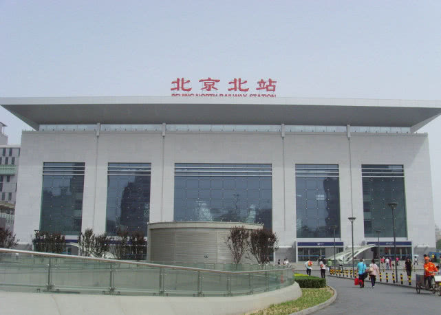长城站(4),东花园北站(5),怀来站(6),下花园北站(7),宣化北站(8)