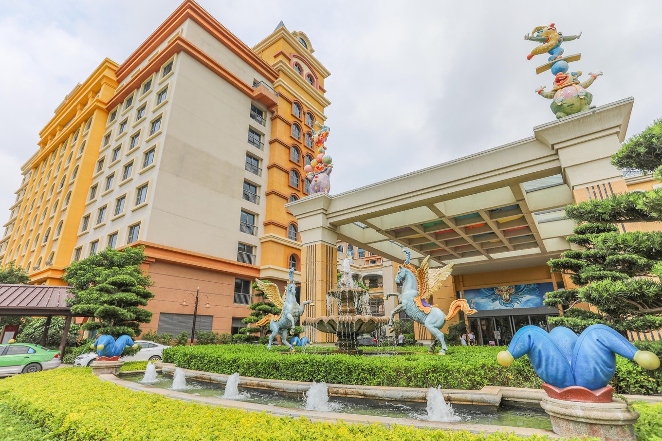 晚上选择了住在长隆的马戏酒店.