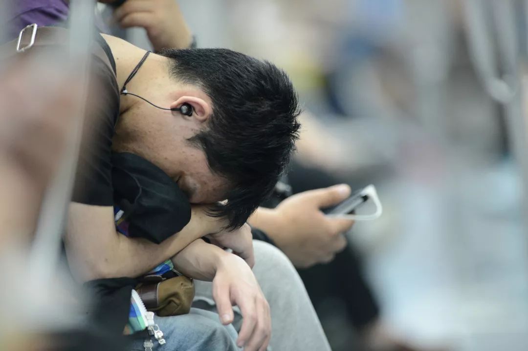 通勤,掏空了大城市几千万年轻人