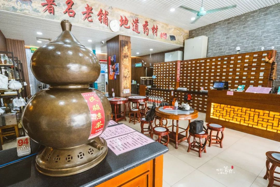 陪伴许多顺德人成长的老牌凉茶糖水铺靠一苦一甜滋润街坊30载