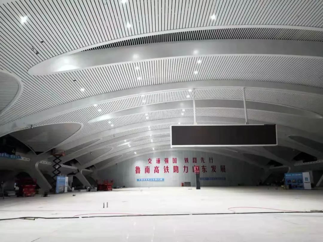 平邑高铁站建成这样了下个月就通车