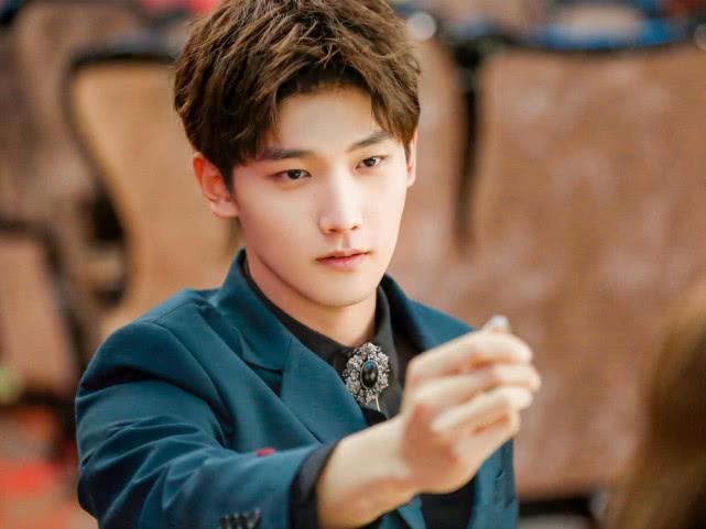 这种上头甜剧有一起看的吗?