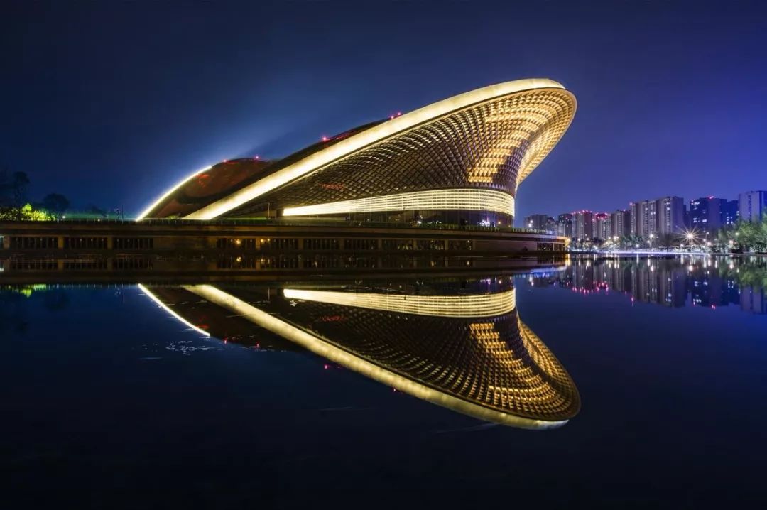 头条美爆了成都首次曝光一组美图带你看别样的天府之国