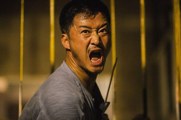 国内票房前三的电影导演的这个特质也是赚大钱的美业老板成功的秘密